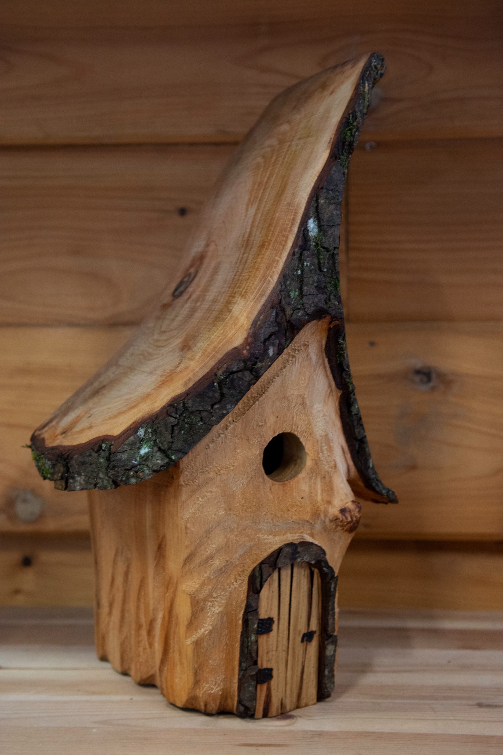 Nichoir à oiseaux en bois massif verni - Provence Outillage